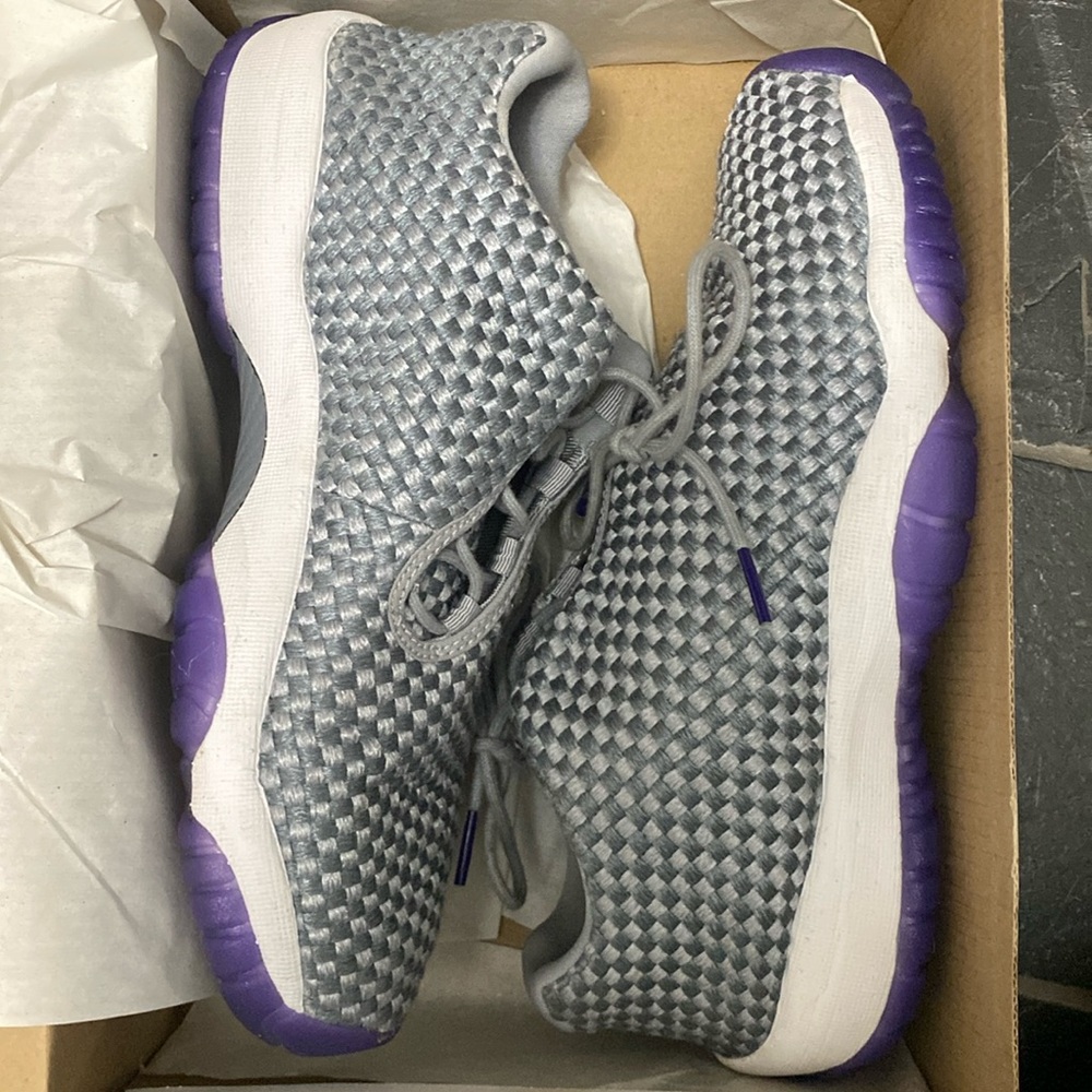 Big kids Jordan future low!!!!!